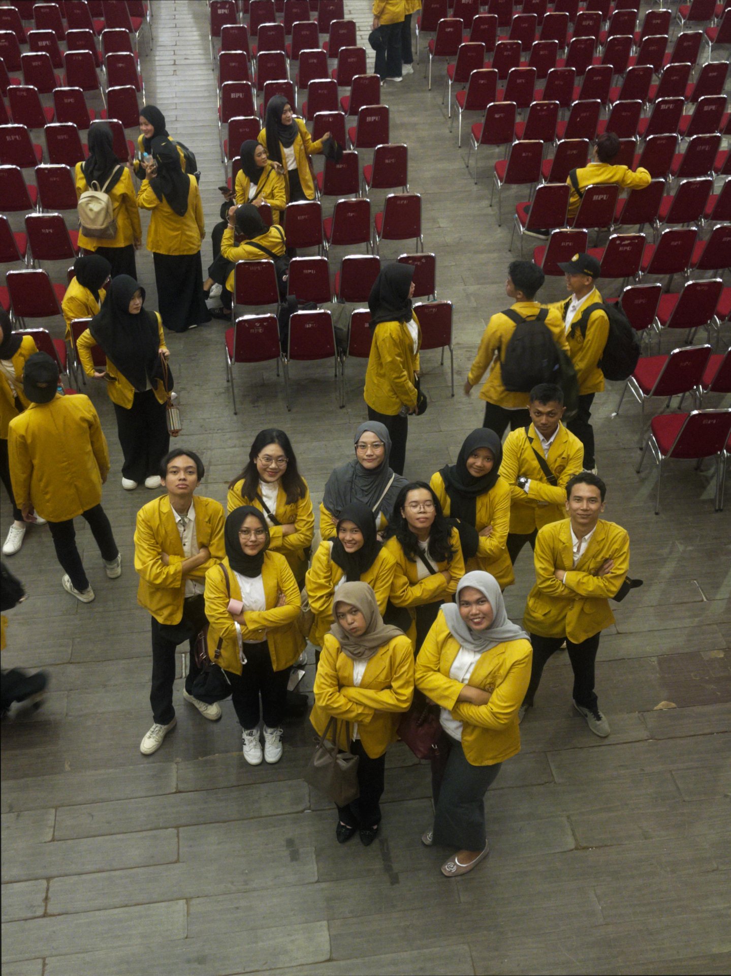 Pelepasan dan Keberangkatan ke Desa Mendelem