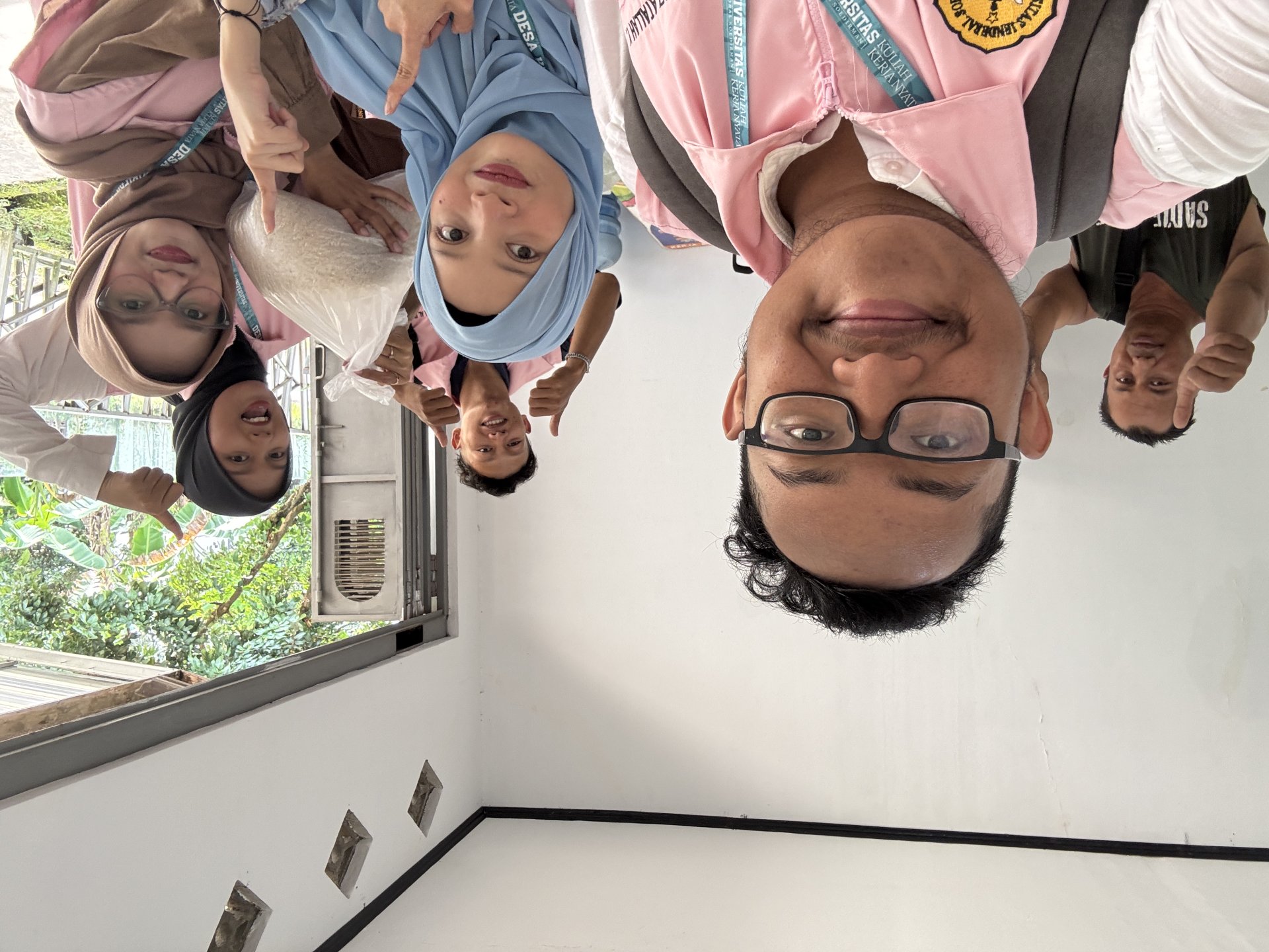 survei dan ikut serta melariskan umkm