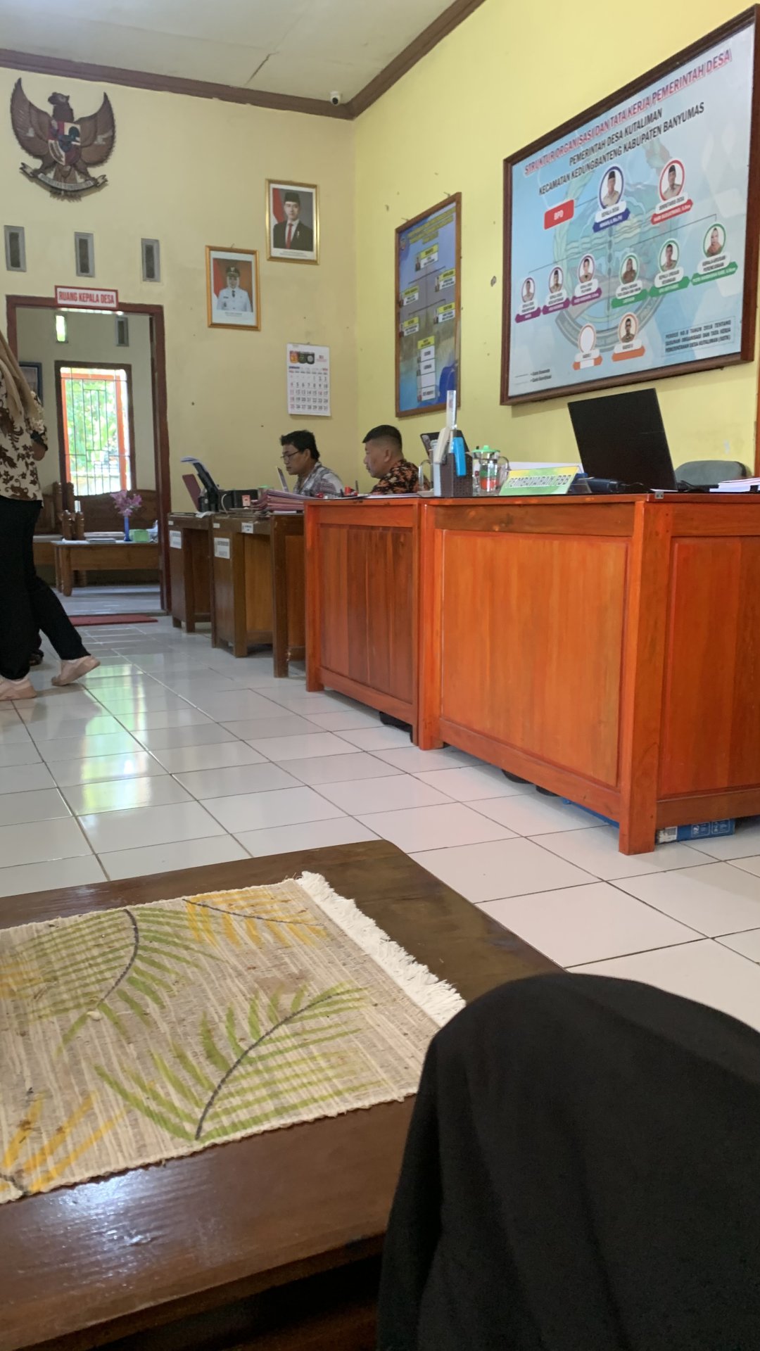 berkunjung ke balaidesa dan sd di Kutaliman