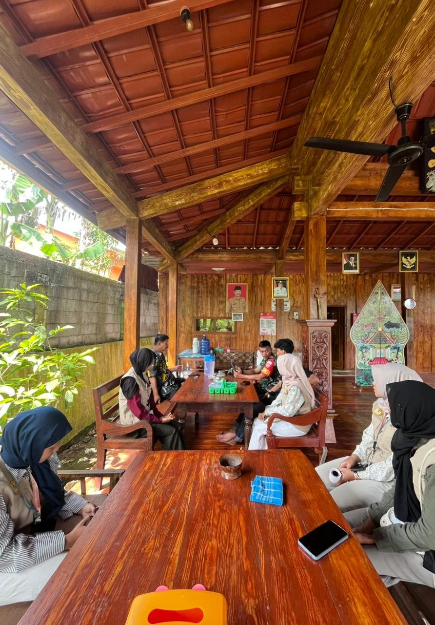 KKN Hari pertama berkoordinasi dengan pak kades