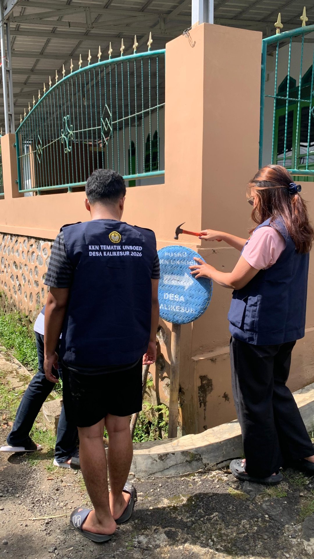 Pemasangan Banner dan Petunjuk Arah Posko