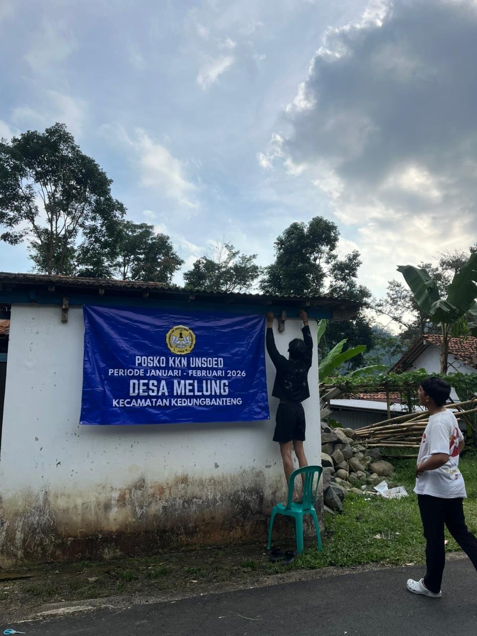 Pemasangan Banner