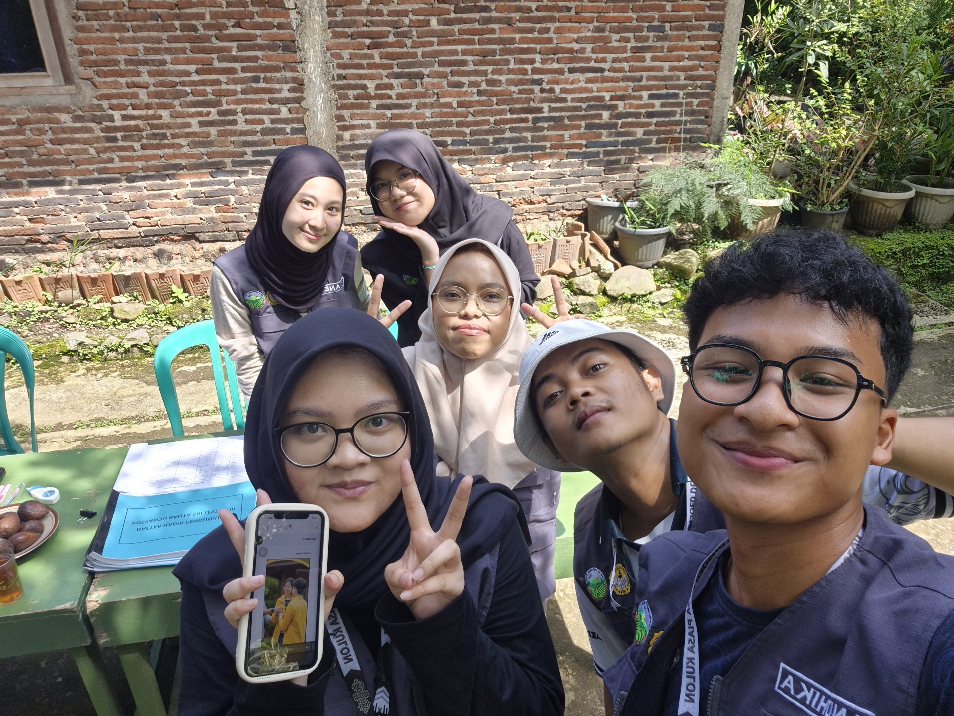 Day 1 KKN Membantu Pelaksanaan di Posyandu