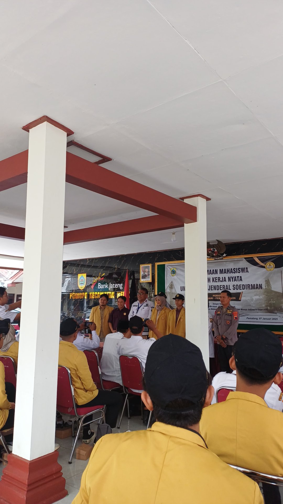 Penerimaan Mahasiswa KKN Unsoed Di Kecamatan Belik