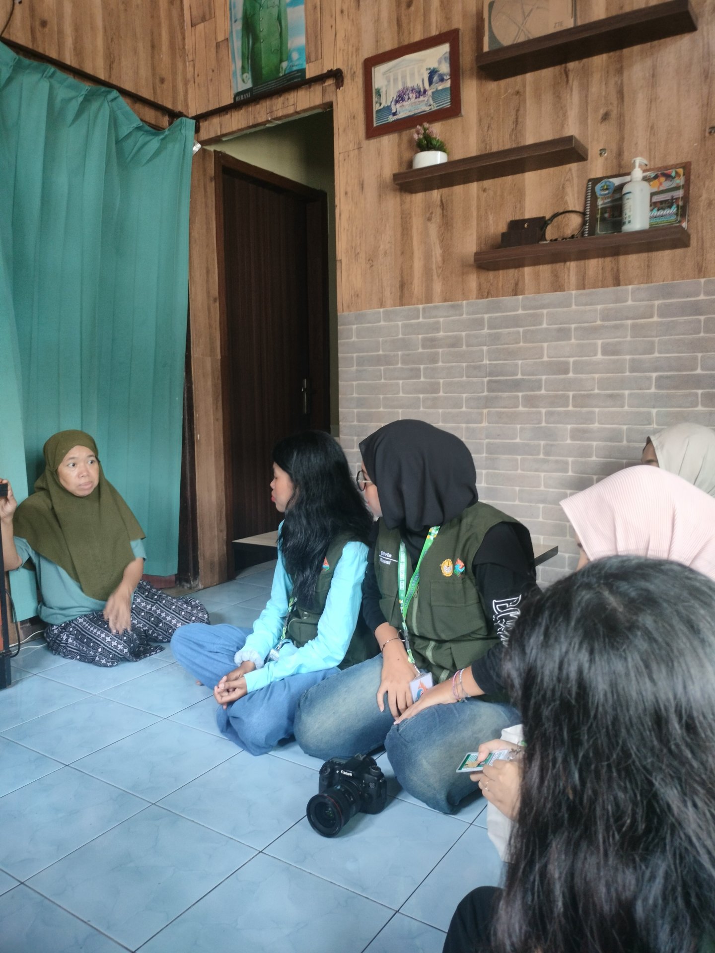 Hari Pertama, Salam Untuk Kutaliman