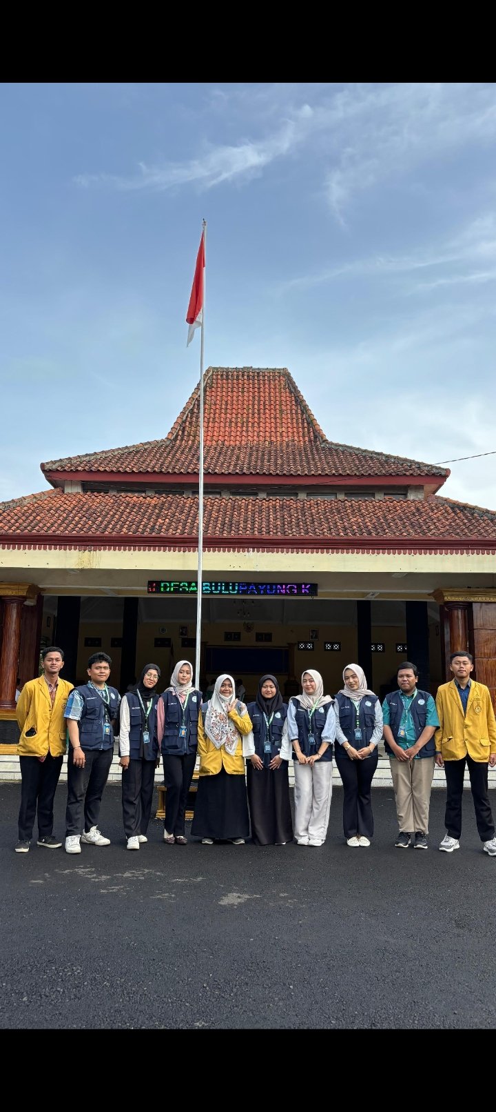 Apel pagi, berkunjung ke sekolah, hari ke-1 kkn