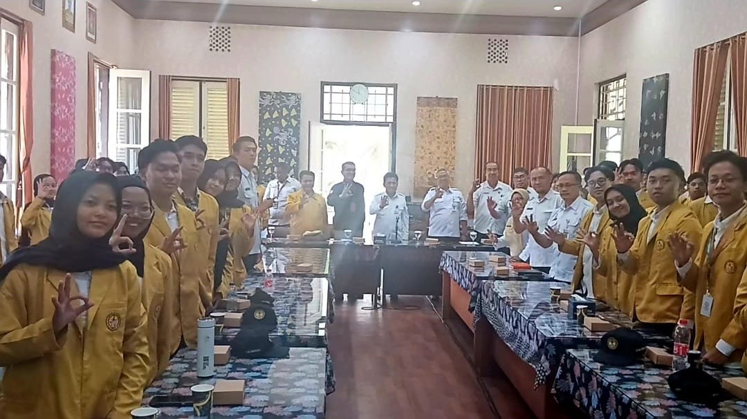 Menghadiri Acara Penerimaan Mahasiswa KKN oleh Bupati Wonosobo