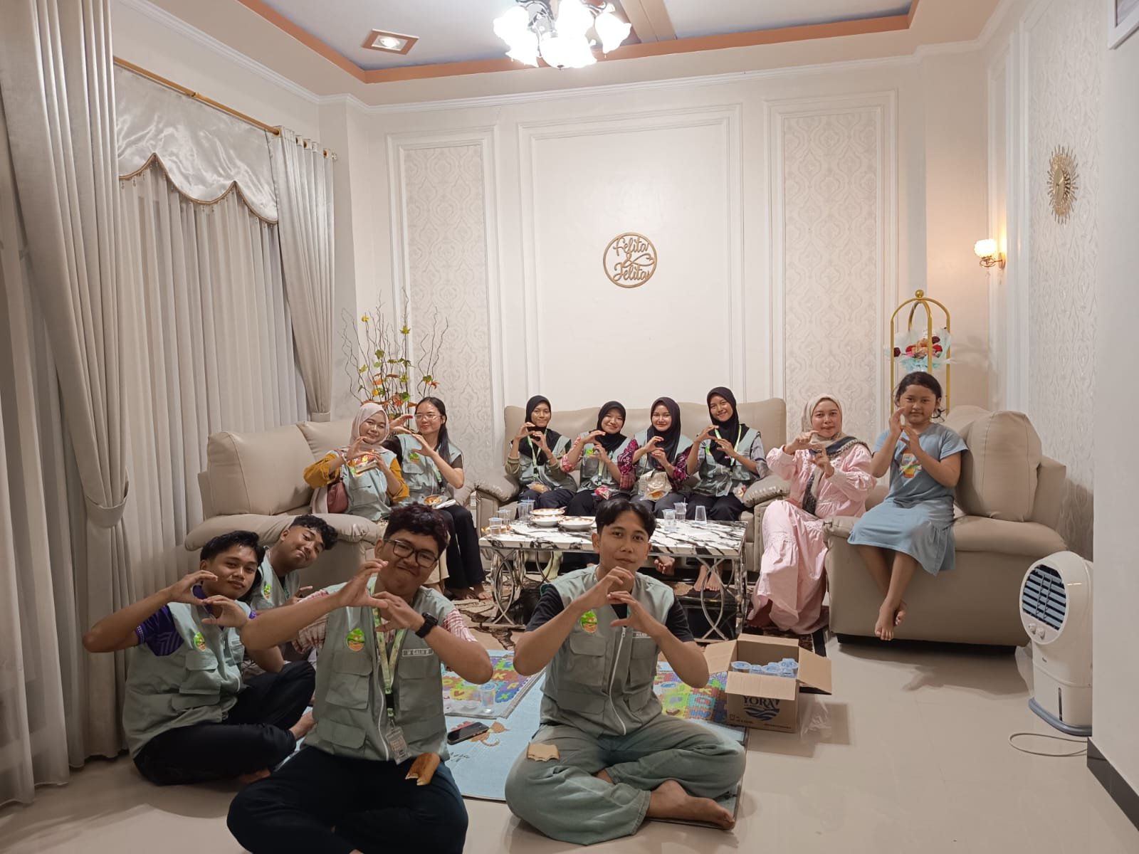 Kunjungan Mahasiswa KKN Sumampir Periode Jan-Feb 2026 ke rumah Ibu RT 02