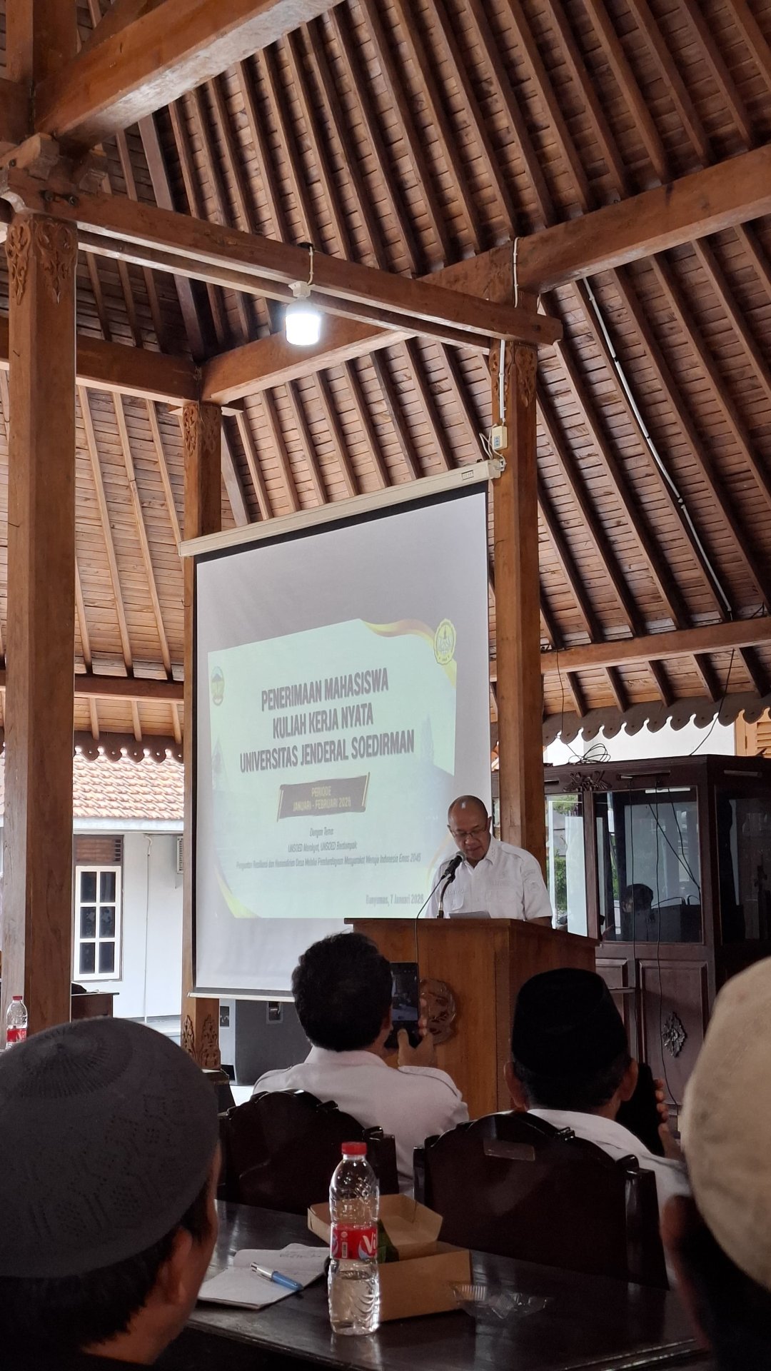 Pembelajaran dan peringatan di hari pertama KKN