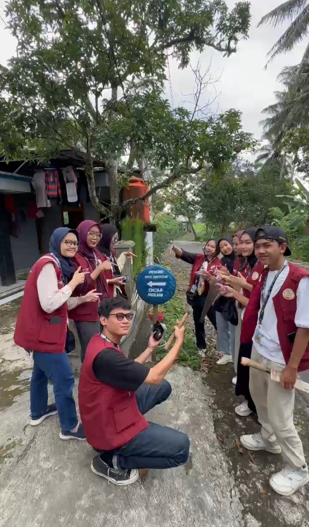 Kegiatan Hari Kedua Kelompok KKN Desa Beluk