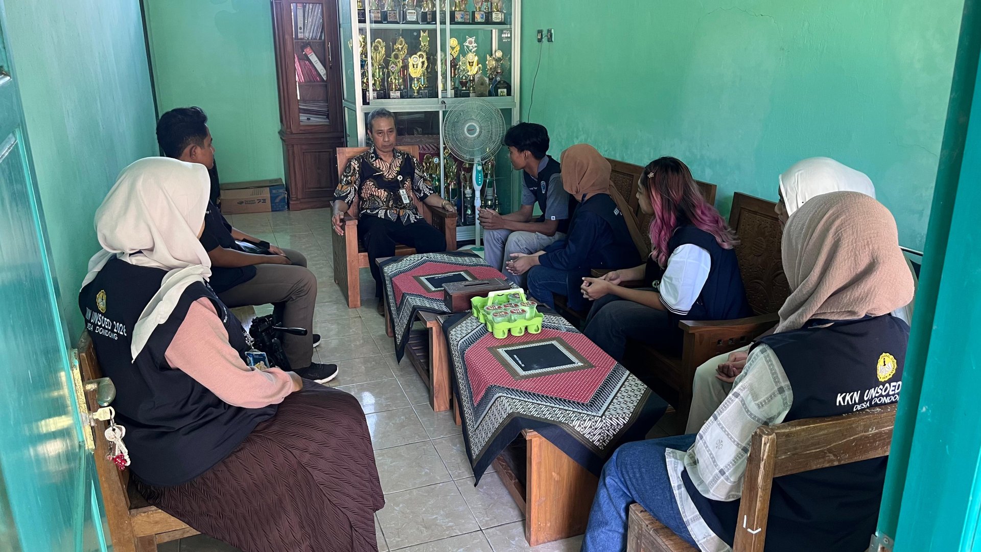 Kunjungan ke SD Dondong 1