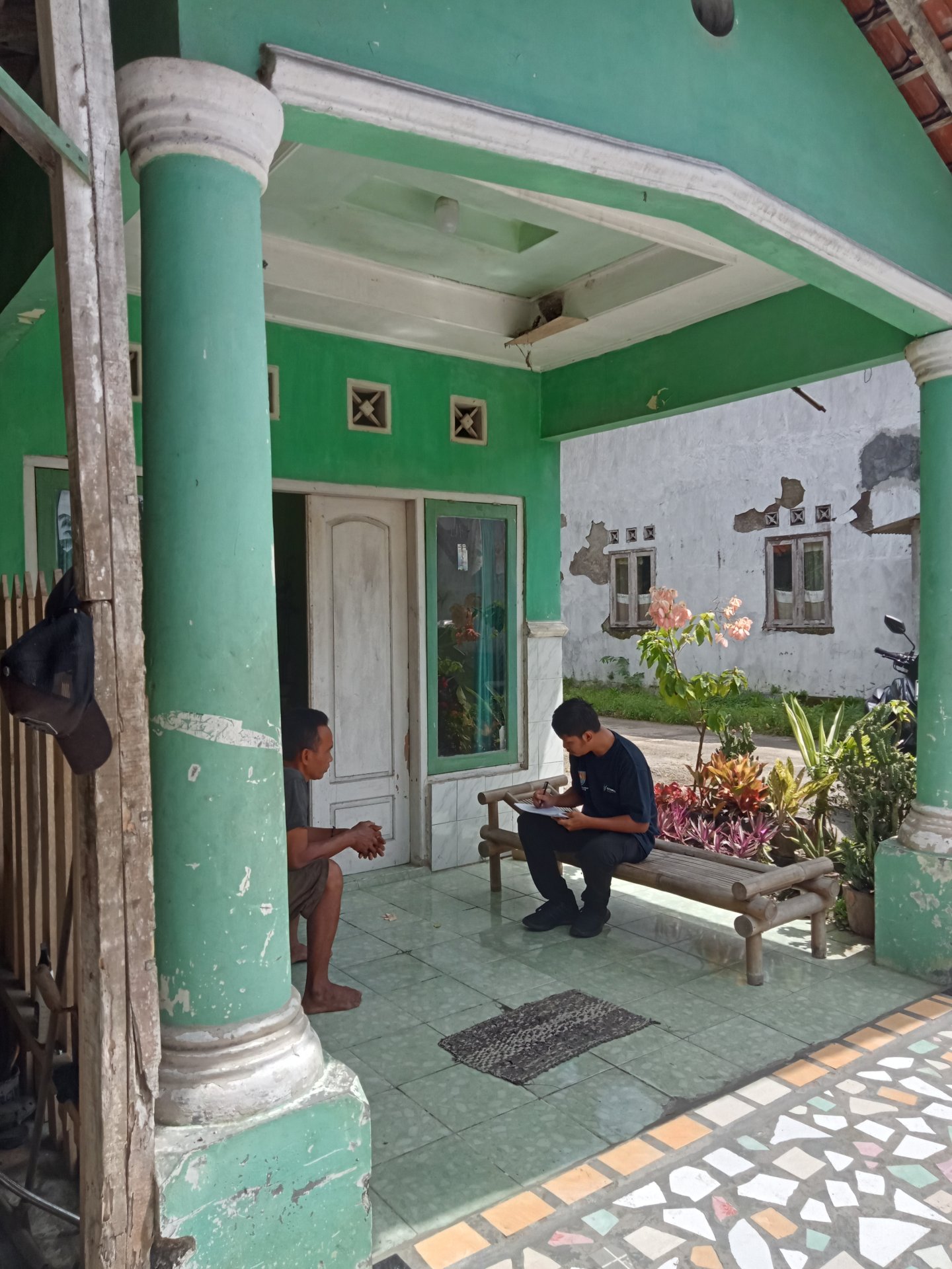 Verifikasi STBM di rumah warga