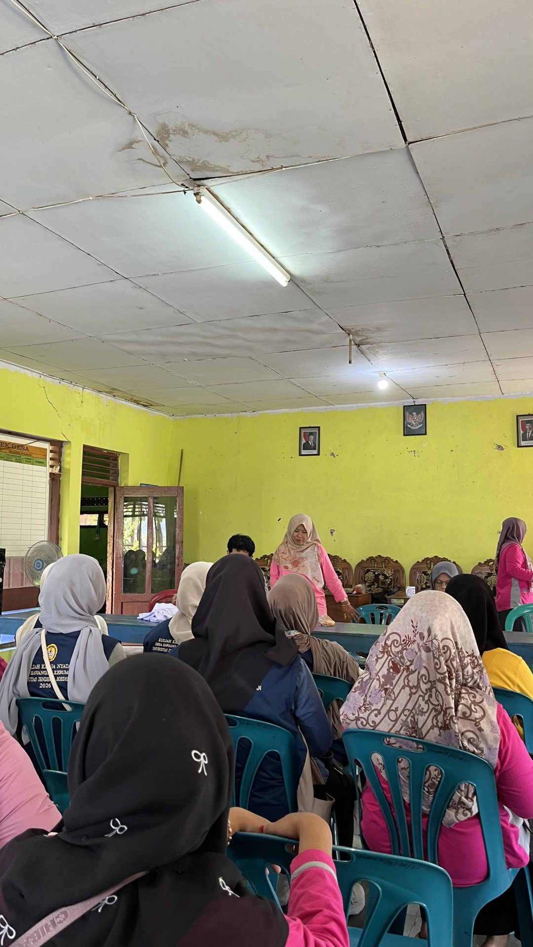 koordinasi bersama bu bedan dan kader desa