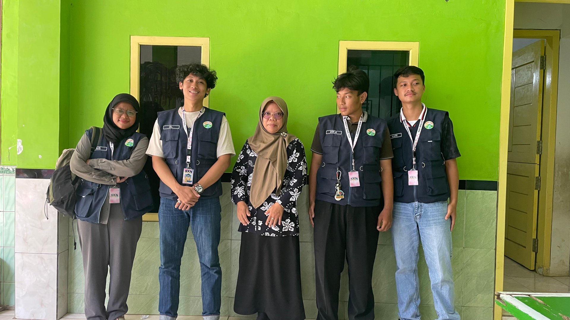 Kunjungan ke Kepala Sekolah SD MI Somakaton