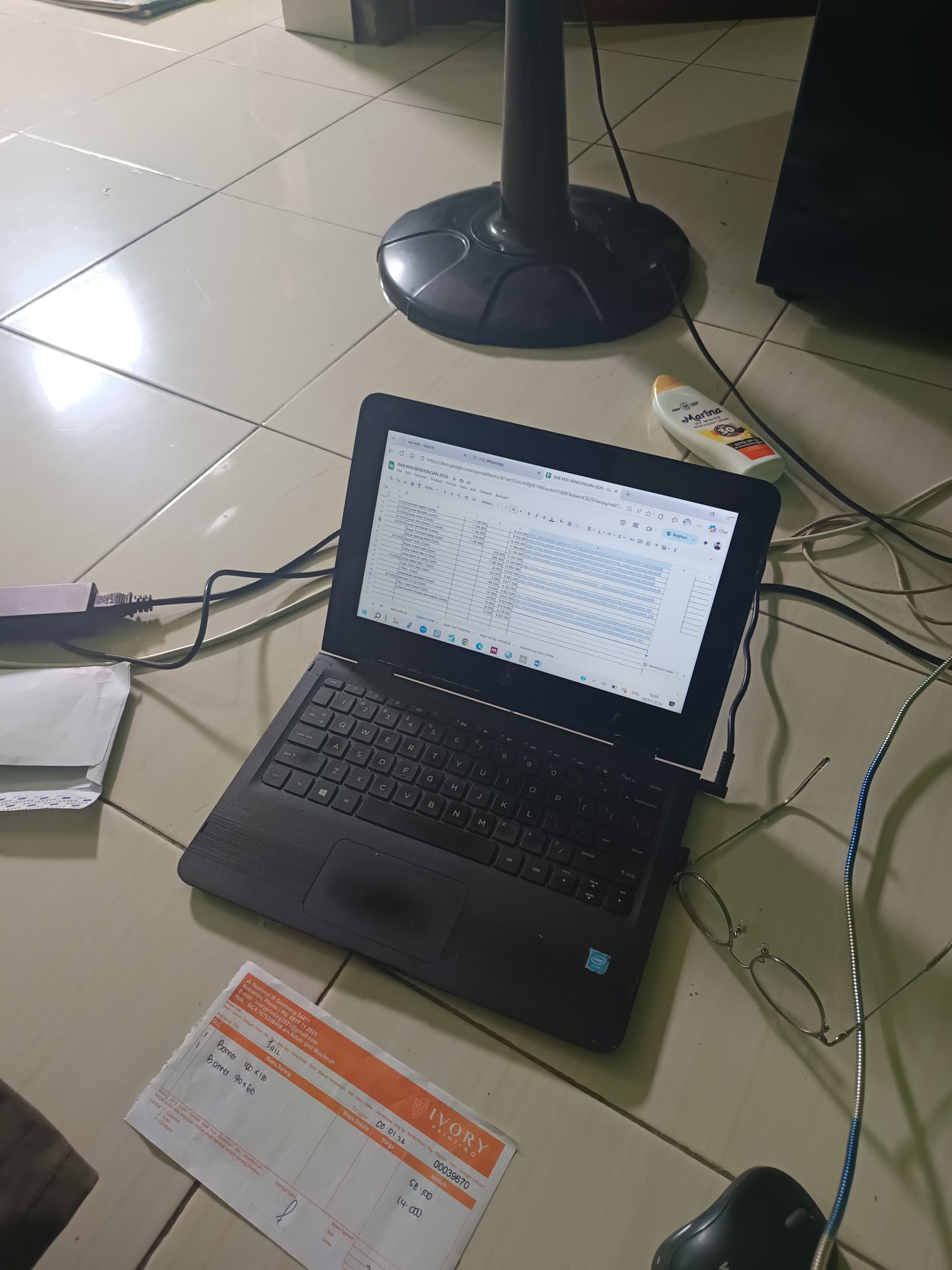 Merekap pengeluaran KKN