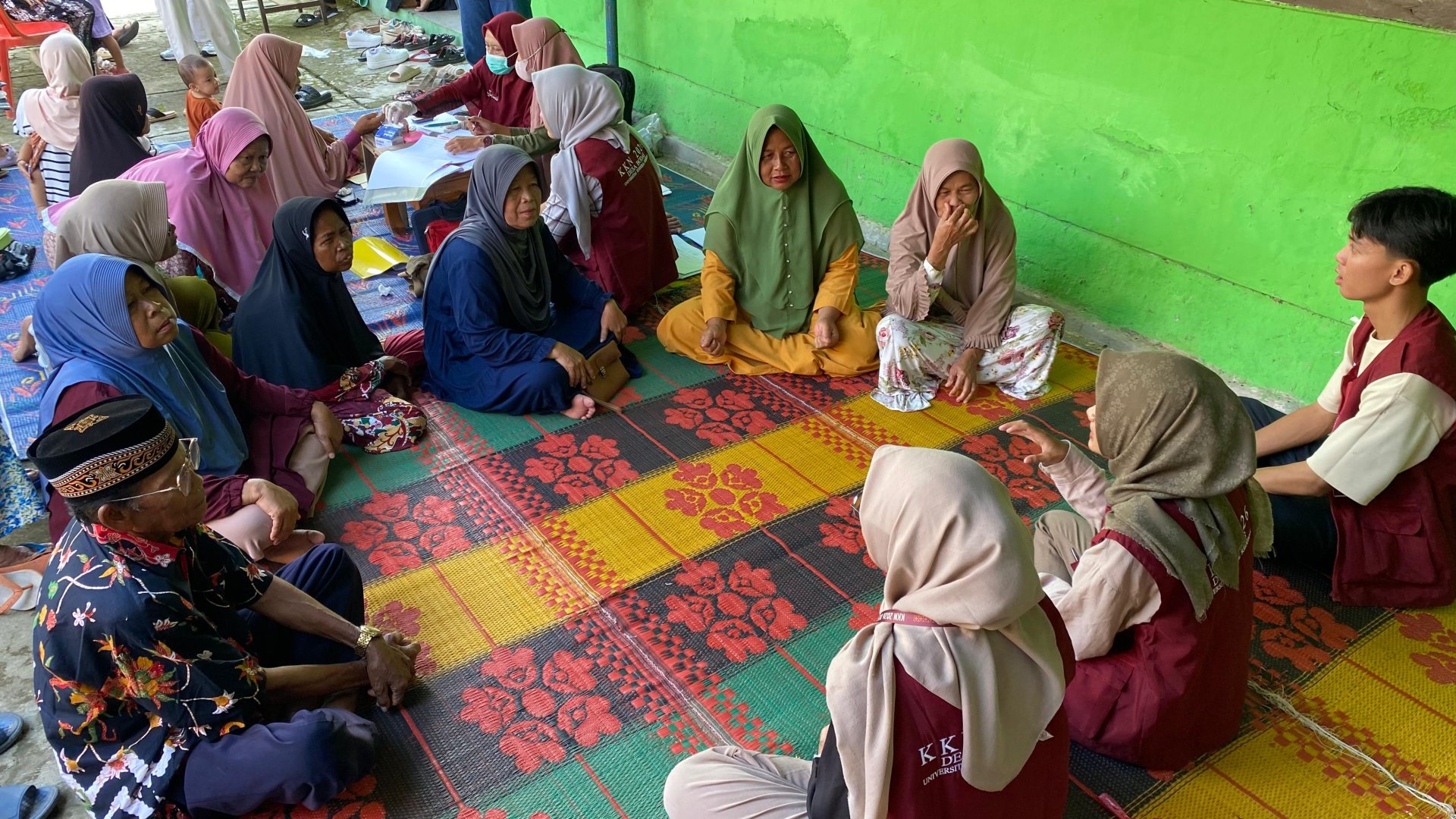 Sosialisasi Nyeri Sendi Bagi Lansia di Desa Bodas