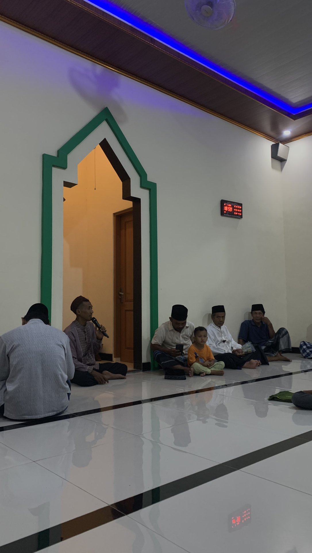 Pengajian rutinan malam jumat
