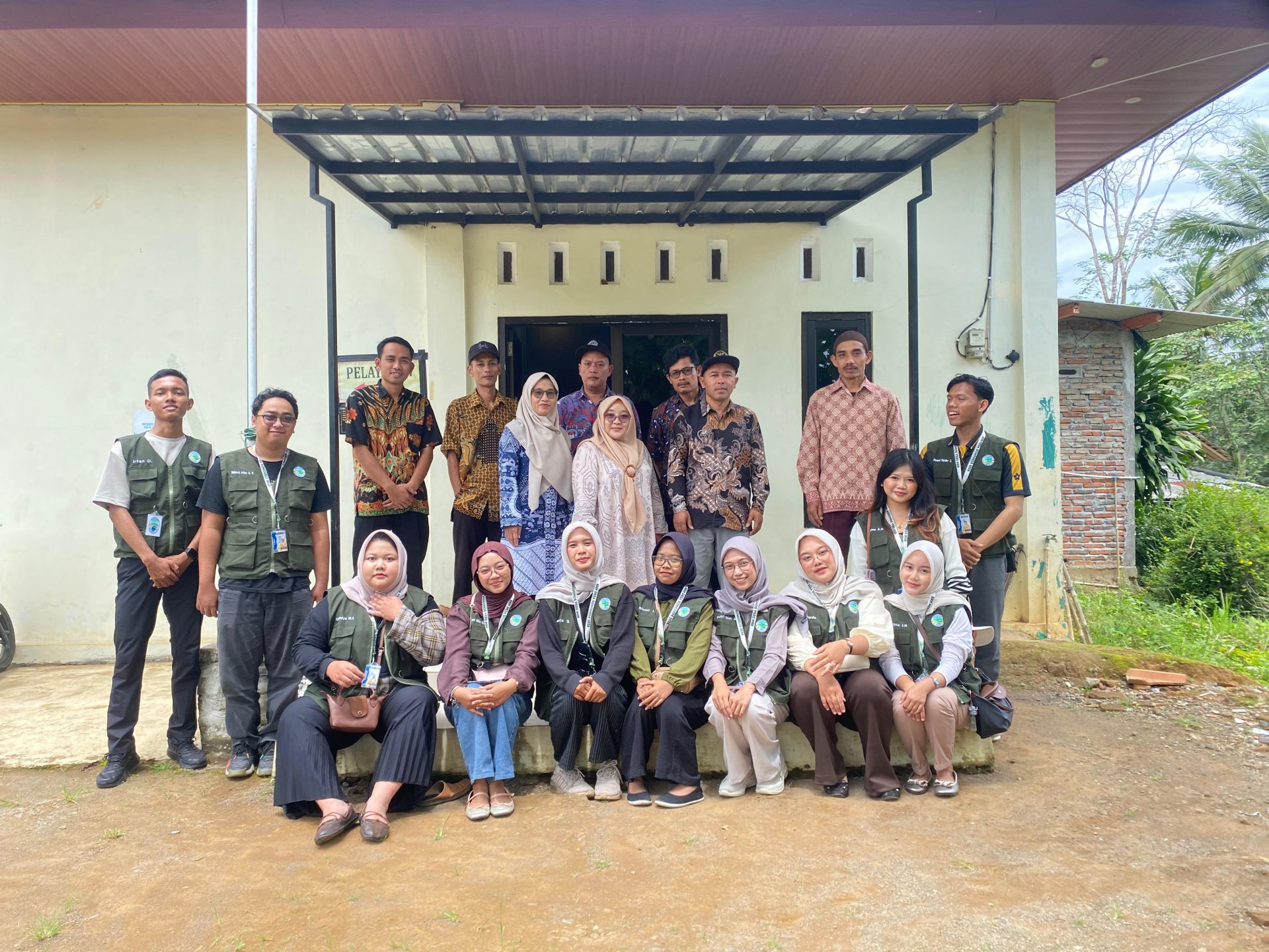 Berkunjung ke berbagai tokoh masyarakat desa somogede