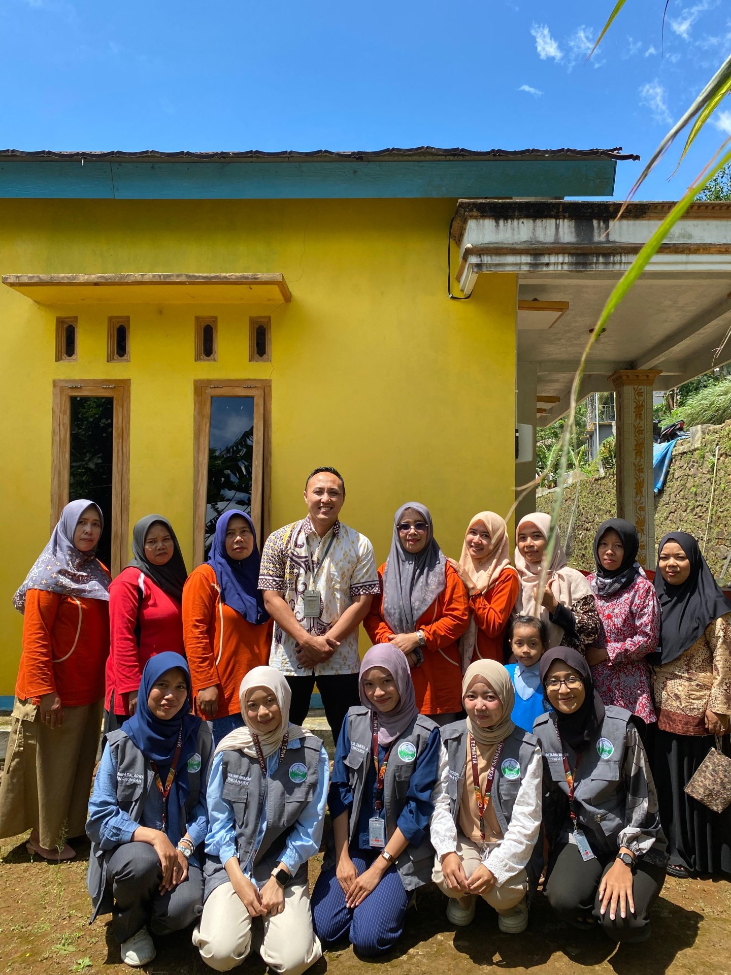 Pendampingan posyandu kelompok mawar