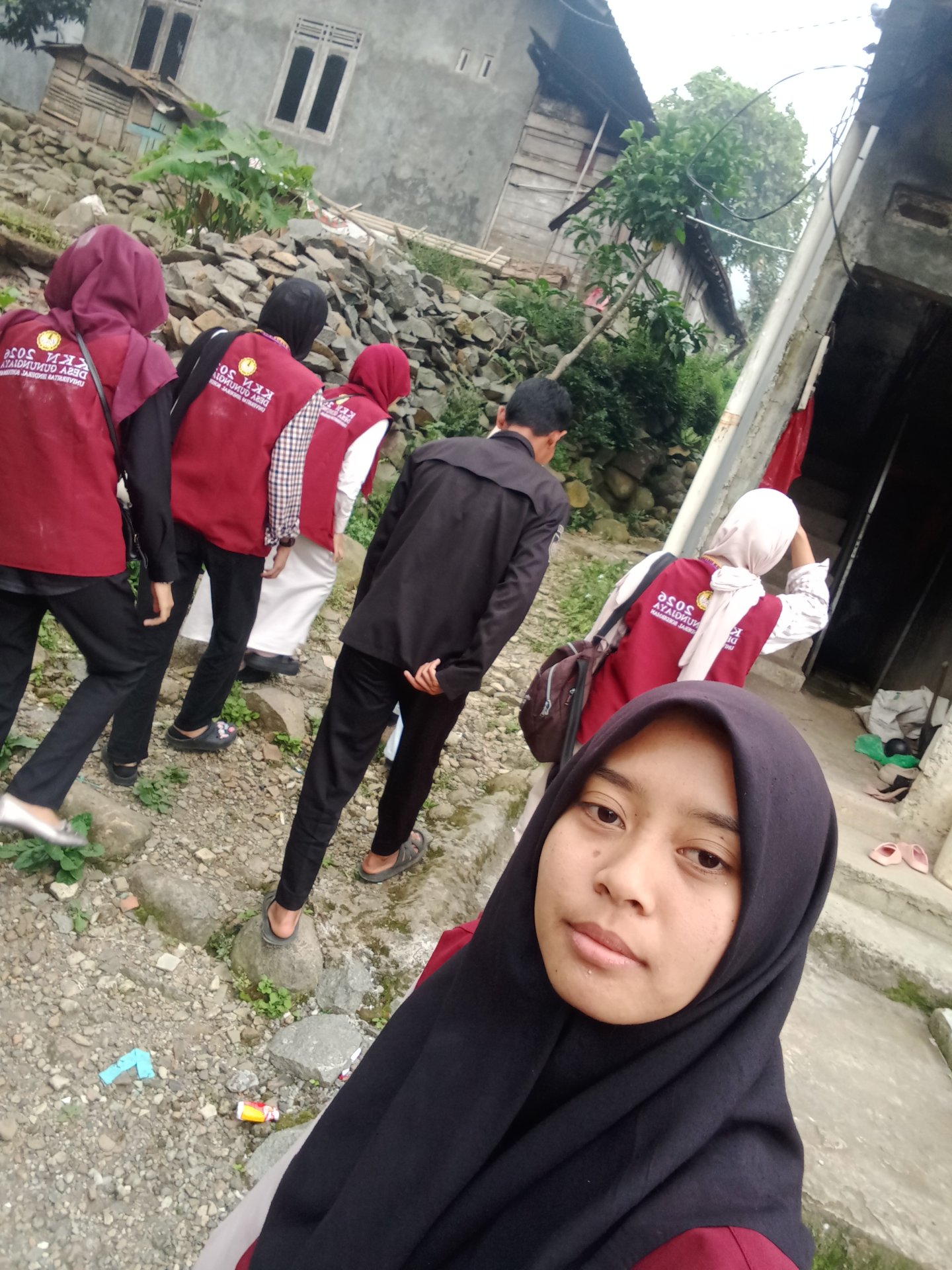 Day 2, KKN Gunung Jaya, Belik, Pemalang. Pendampingan Posyandu, Soan Kadus, dan soan ke sekolah SD 2,3 dan SMP 1 atap