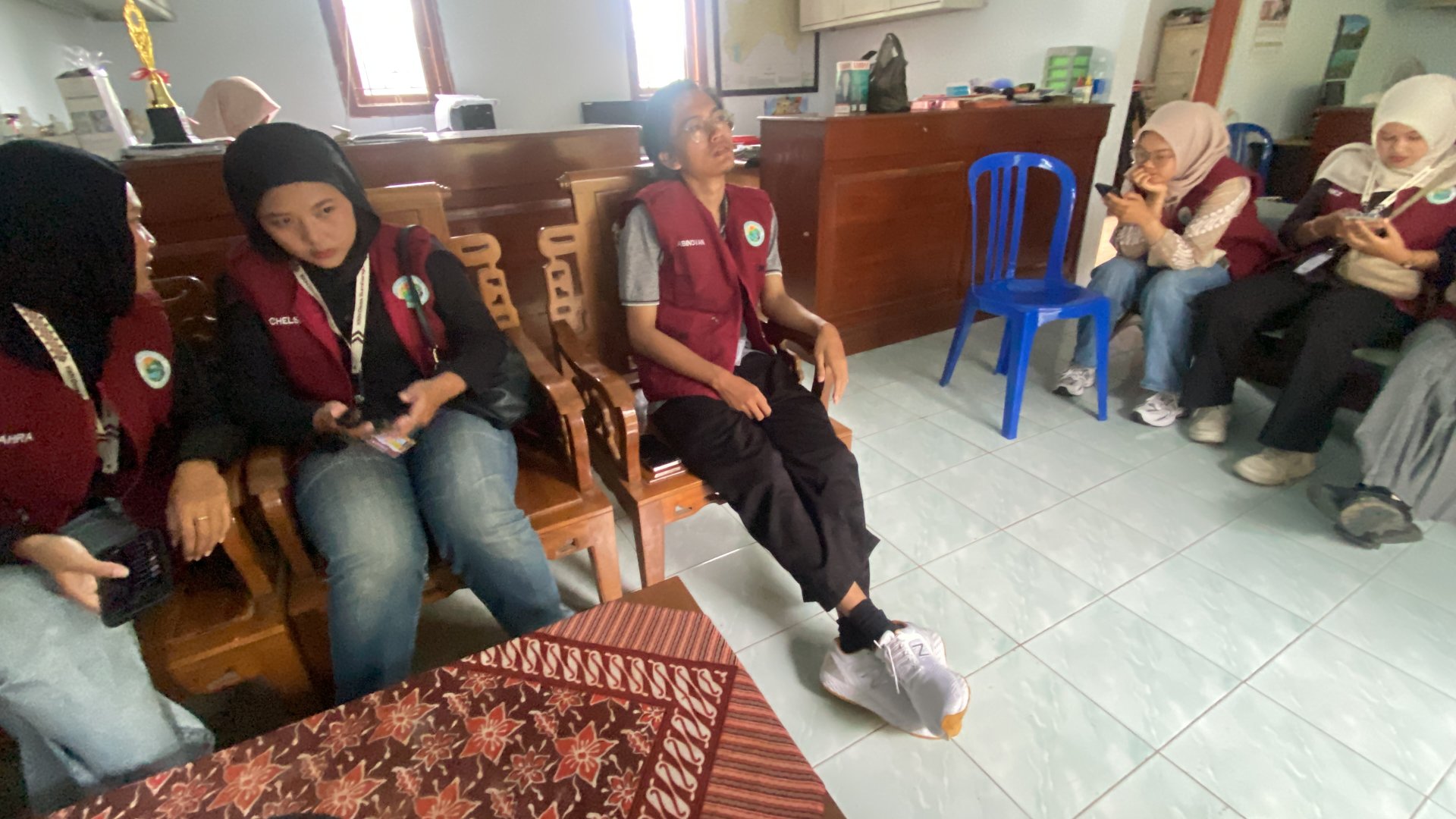 Presentasi proker ke perangkat desa