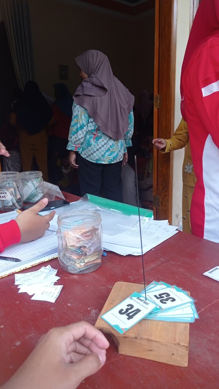 Pendampingan posyandu kelompok dahlia