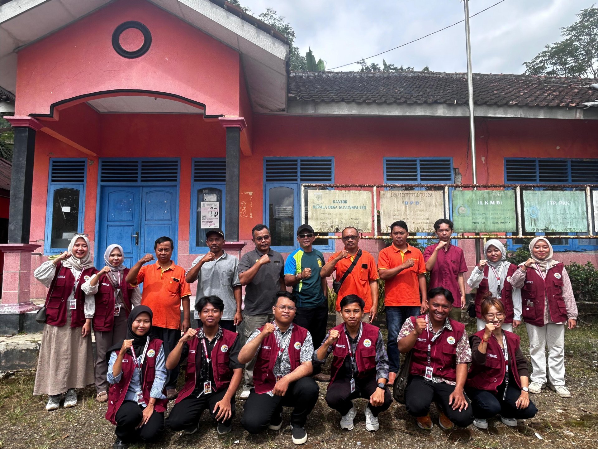 Pemaparan program kerja KKN Desa Gunungwuled 2026 bersama perangkat desa