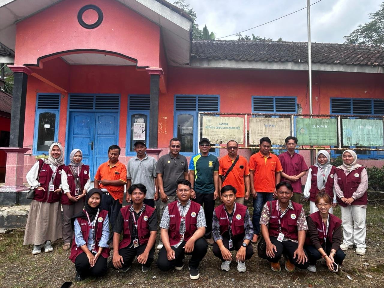 Pemaparan program kerja kepada perangkat desa Gunungwuled