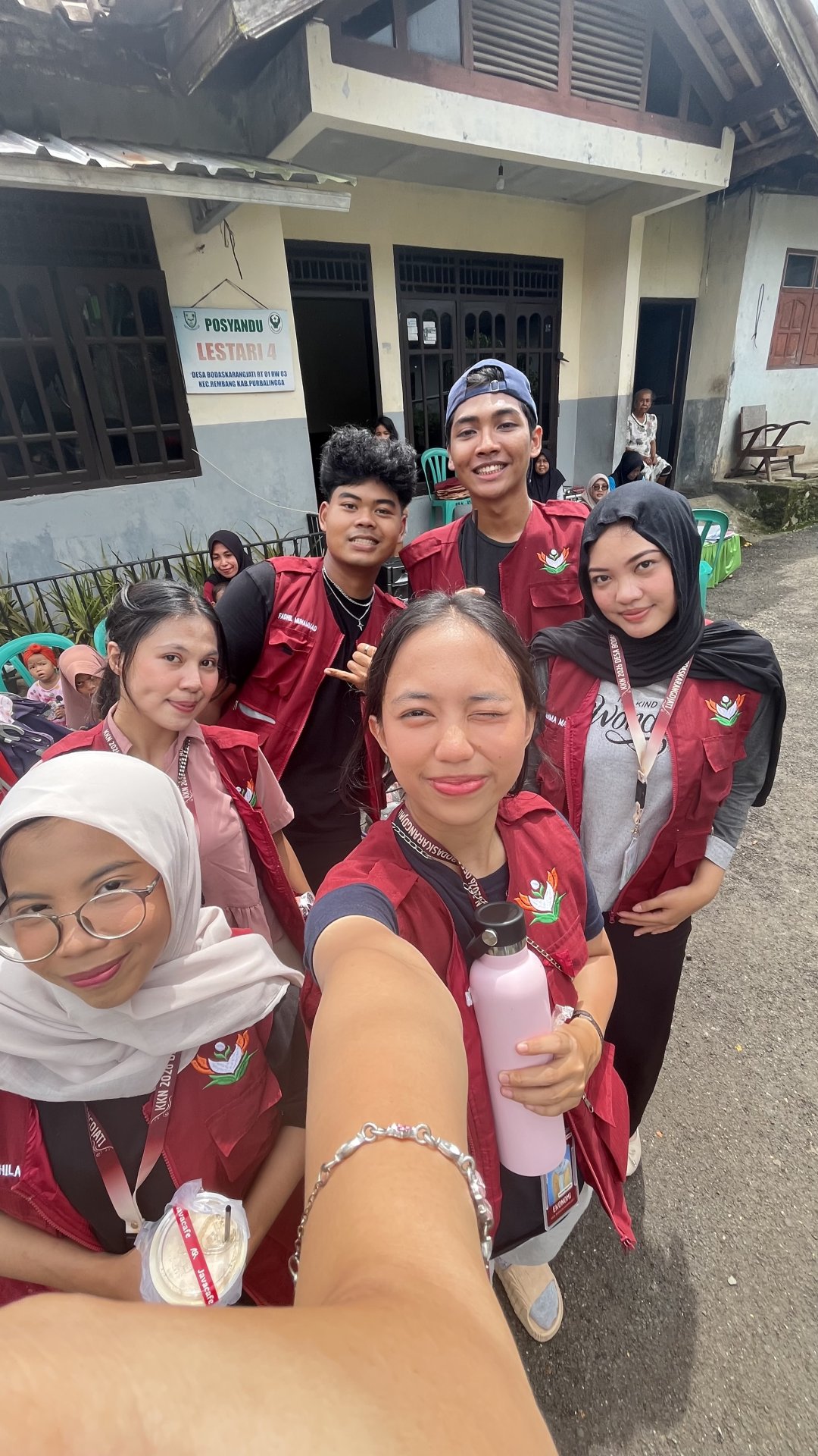 POSYANDU LESTARI 4 RT 01 RW 03 DAN SOSIALISASI GIZI SEIMBANG BODASKARANGJATI