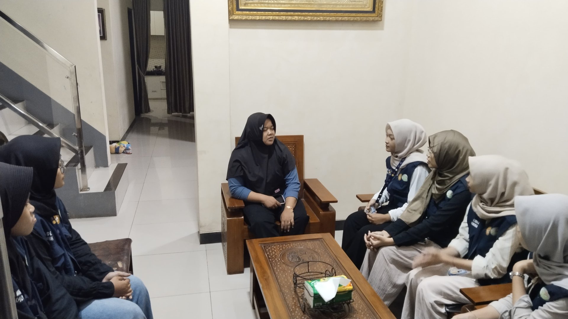 Kunjungan ke Rumah Bidan Desa Karanganyar