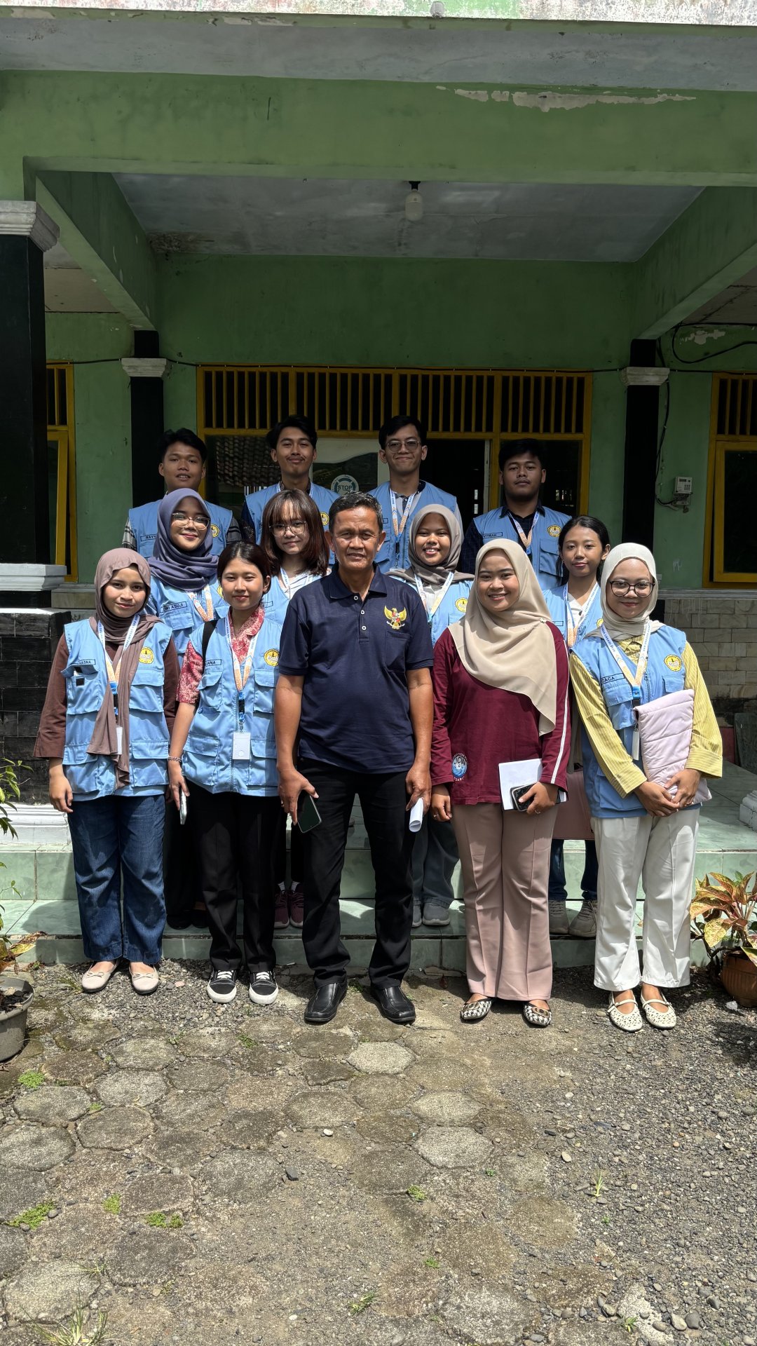 Presentasi proker tentatif dengan perangkat Desa Losari