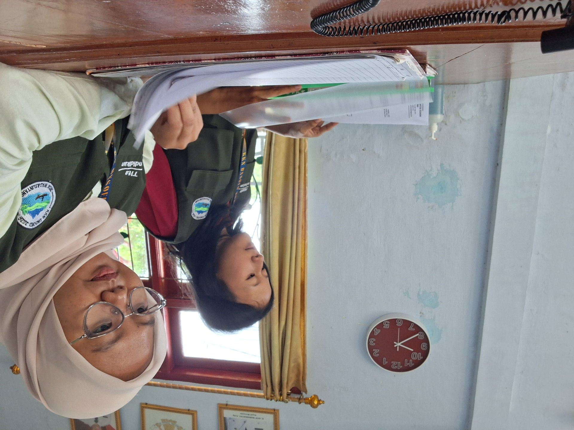 Pelayanan di kelurahan Wadaslintang