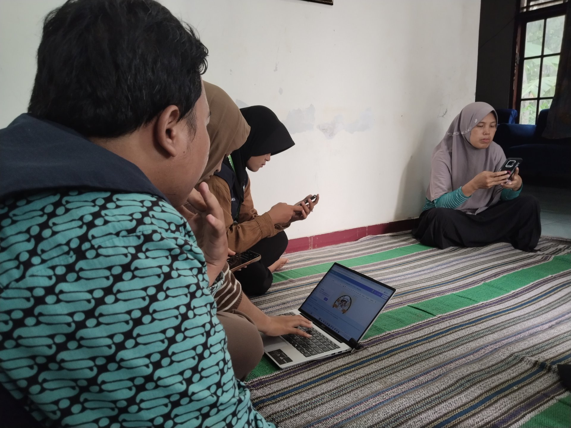 Branding umkm, pembuatan google maps, dan pembuatan logo