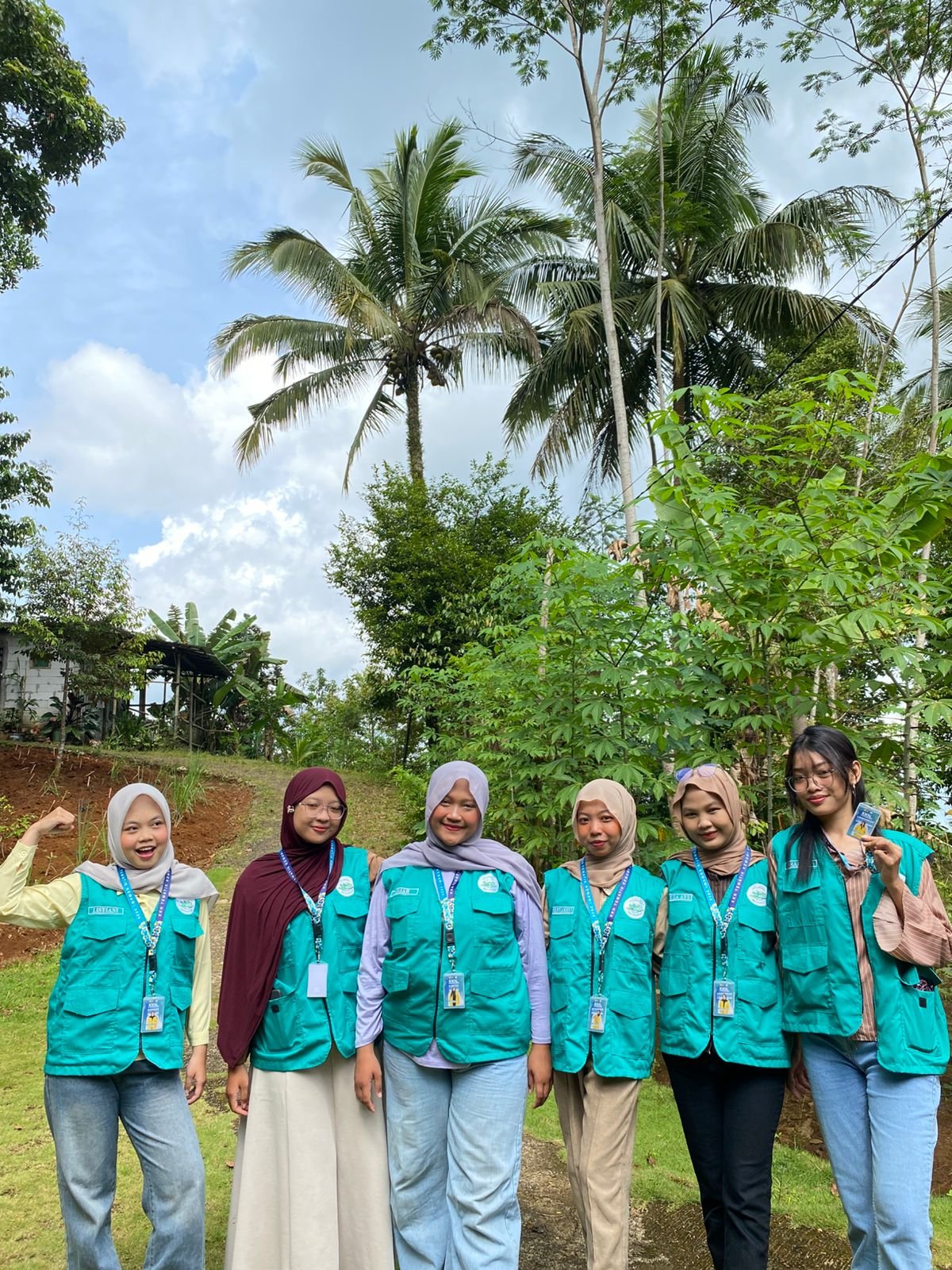 Silaturahmi dan Koordinasi Program Kerja KKN di Lingkungan Desa