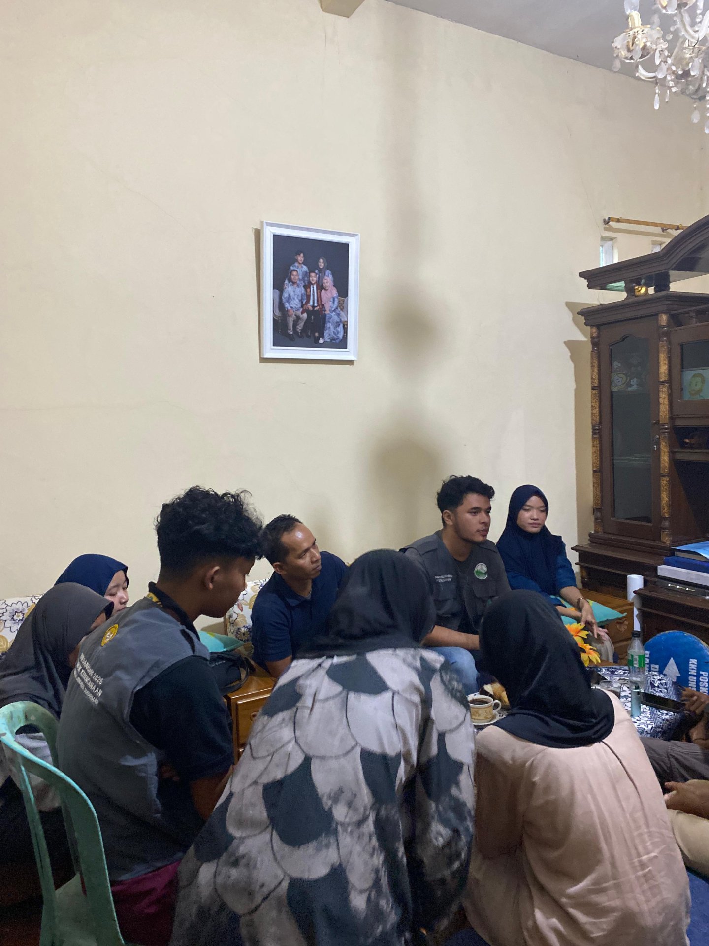 Konsultasi dengan kepala desa