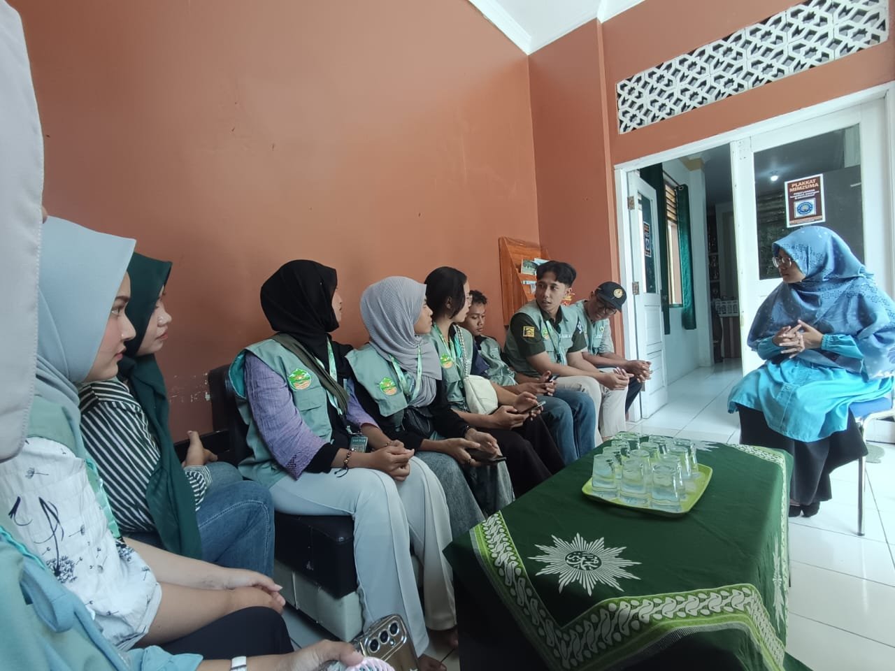 Kunjungan Mahasiswa KKN Desa Sumampir Periode Jan-Feb 2026 ke MI Muhammadiyah Sumampir