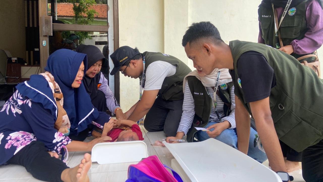 Pendampingan Posyandu Balita, Anak, dan Ibu di Gor Desa Somogede