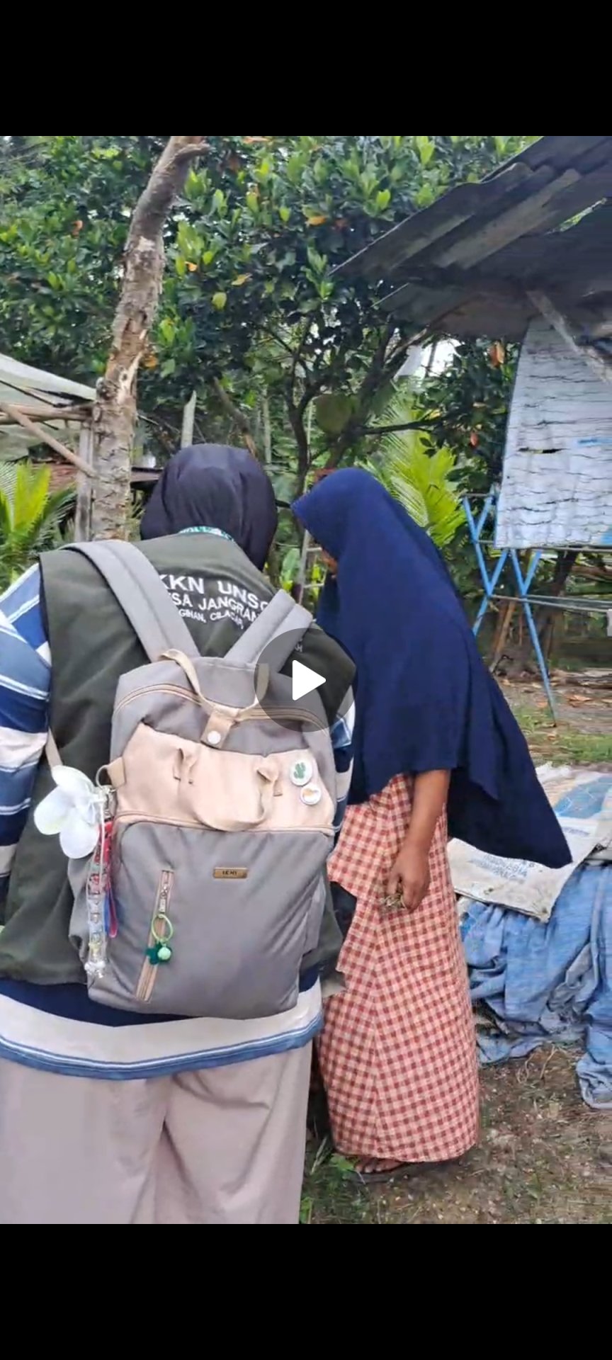 Sowan kepada ketua KWT desa Jangrana