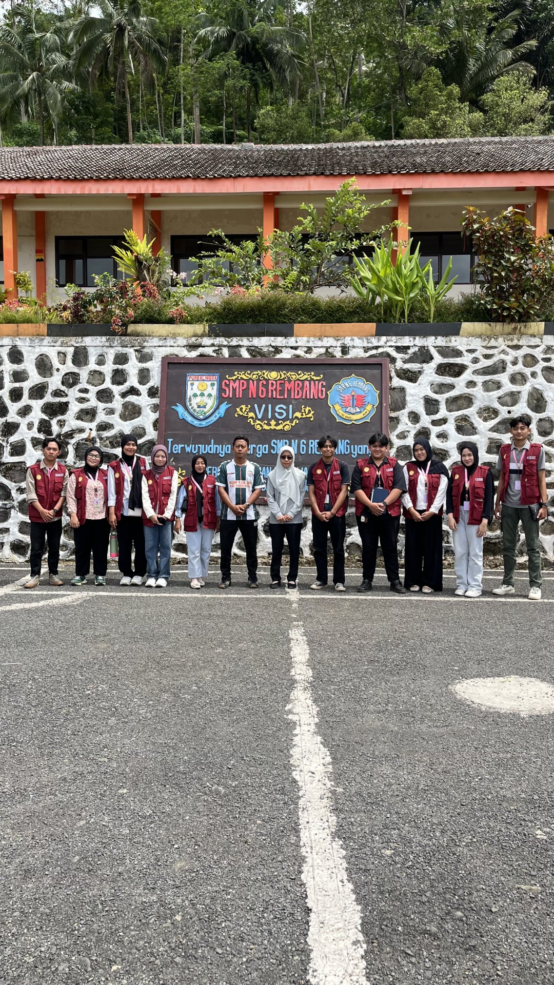 Kunjungan ke SMP Negeri 6 Rembang