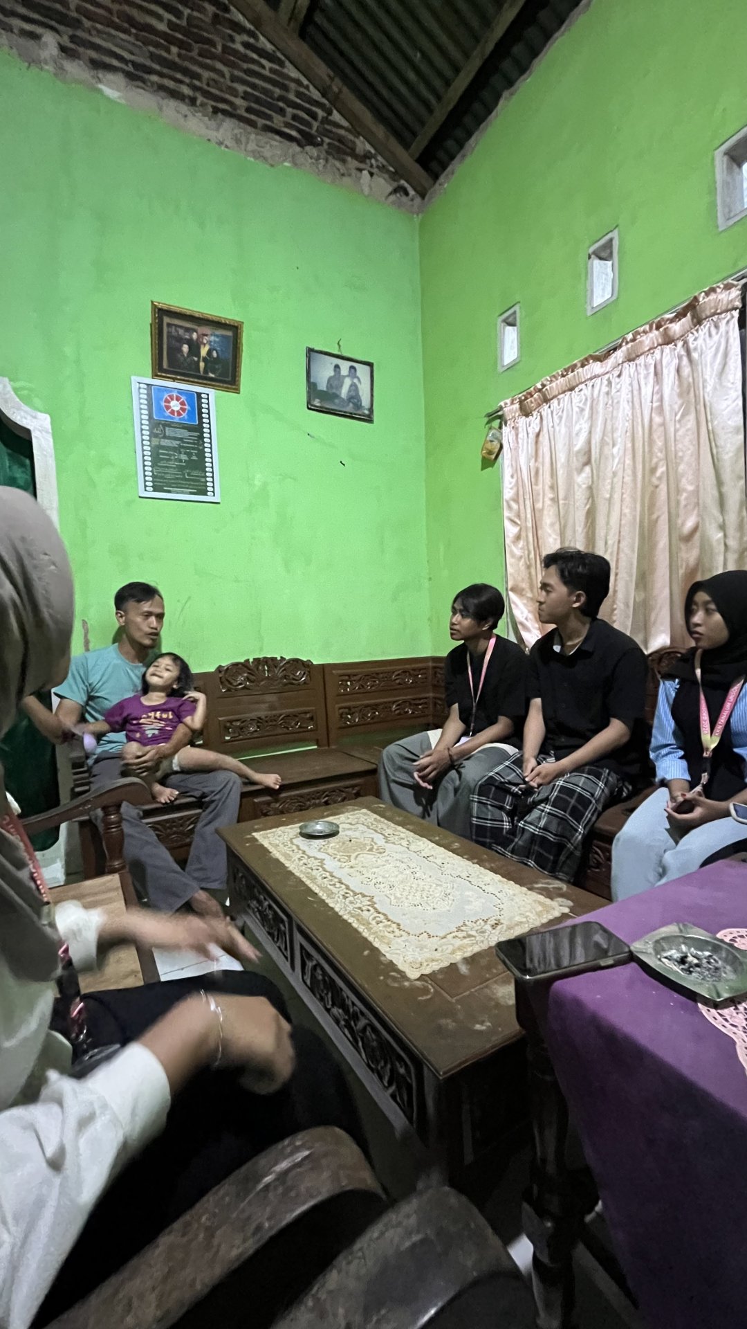 Silaturahmi ke Rumah Kepala Dusun 1 Desa Tanalum
