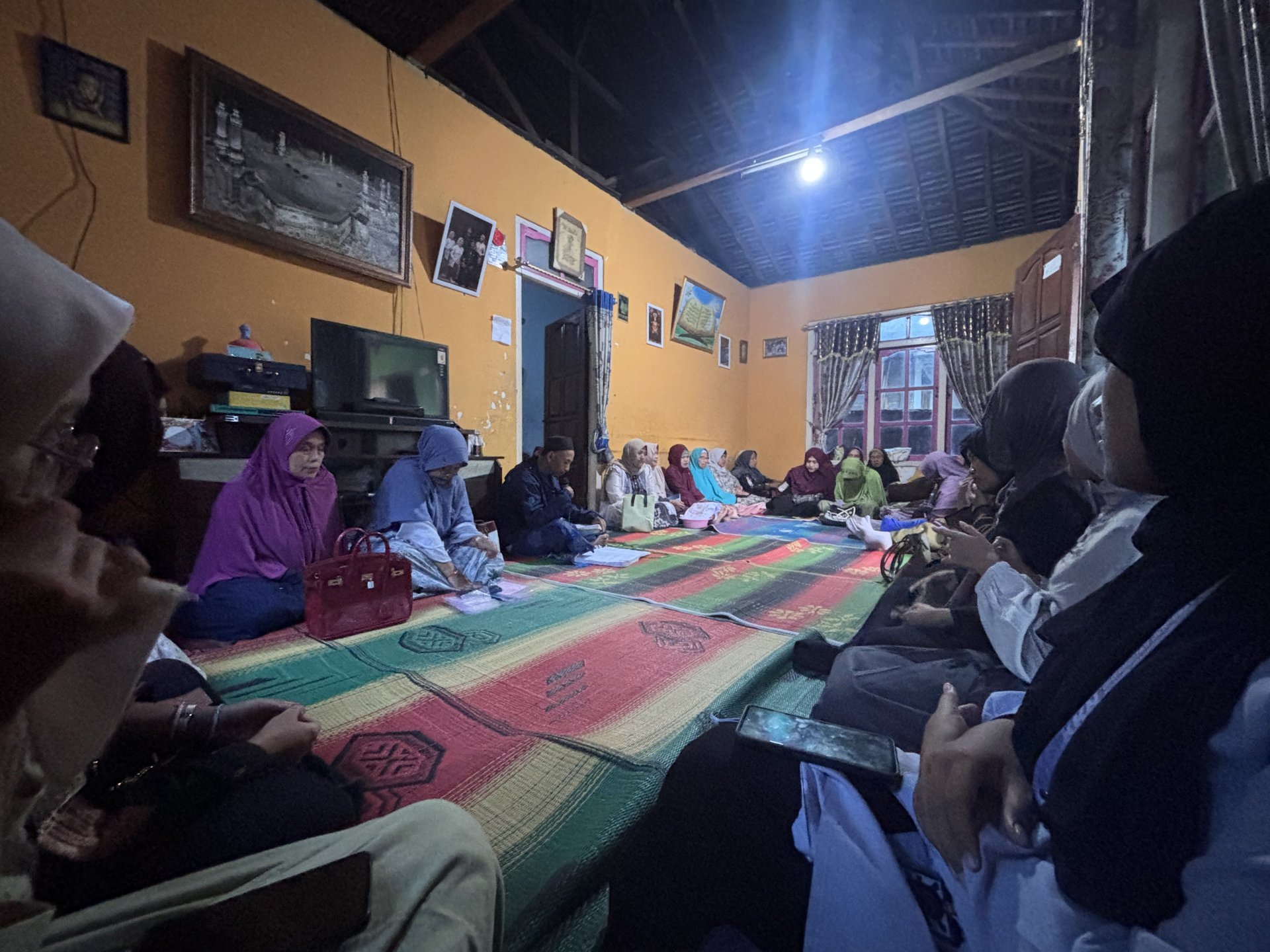 3 - Melakukan Tahlilan