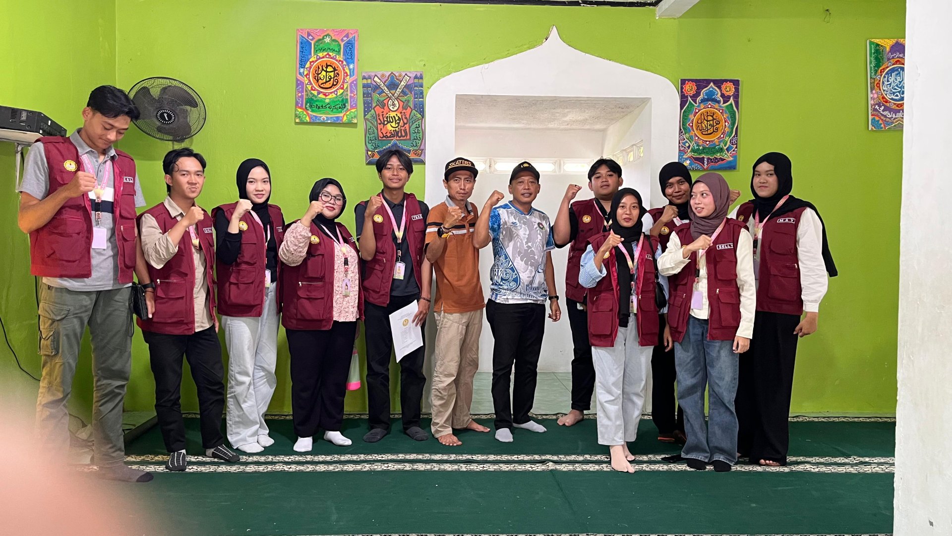 Kunjungan pertama ke SD Negeri 1 Tanalum