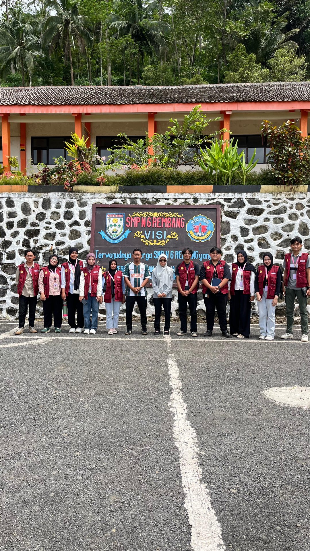 Kunjungan ke SMP Negeri 6 Rembang