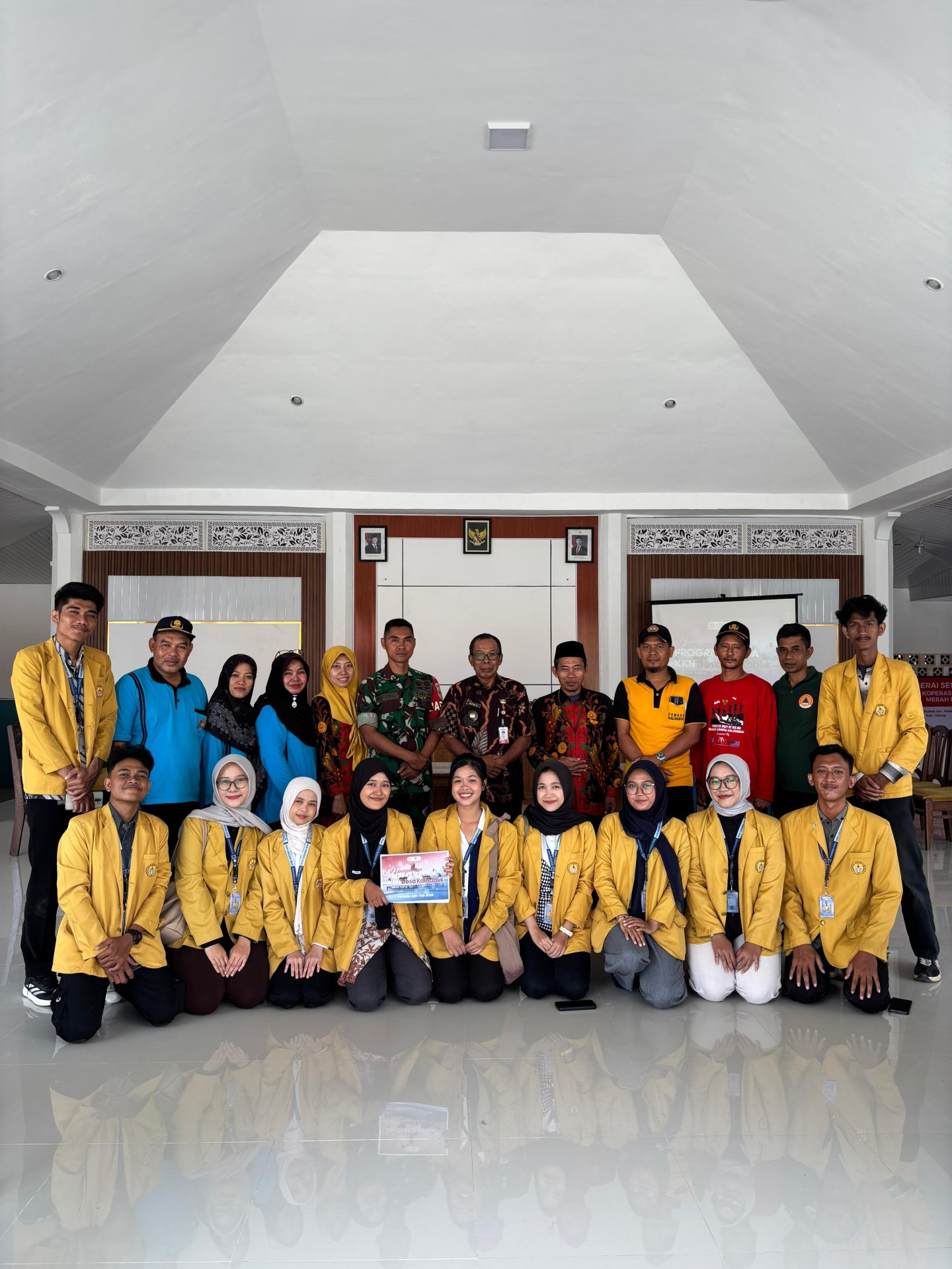 pemaparan program KKN di desa kalisabuk