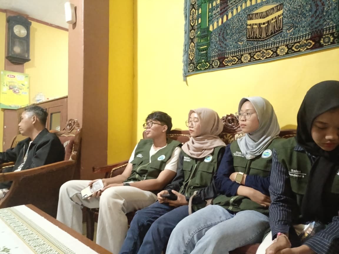 sowan ke rumah bapak RT 01/03