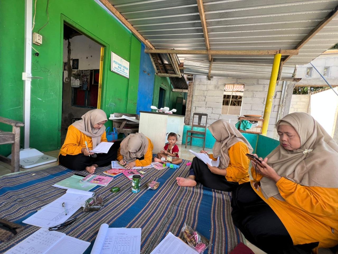 posyandu rutin penimbangan balita