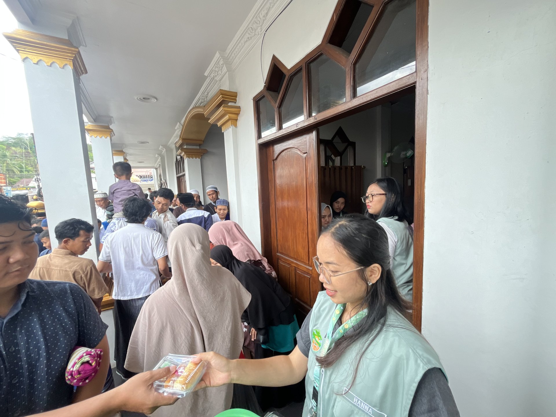 Partisipasi Kegiatan Jumat Berkah di Masjid Nurul Iman