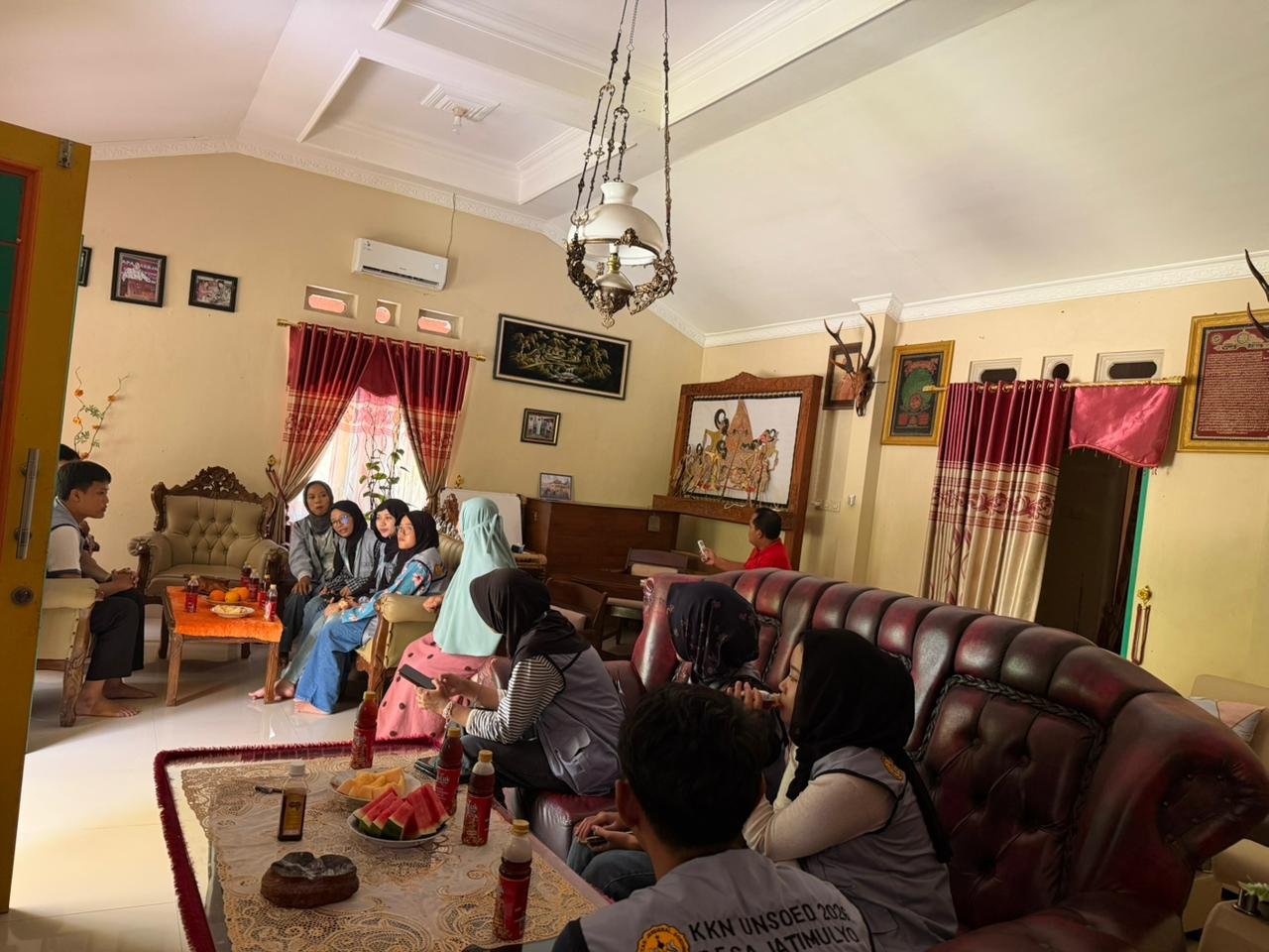 Kunjungan kepala desa