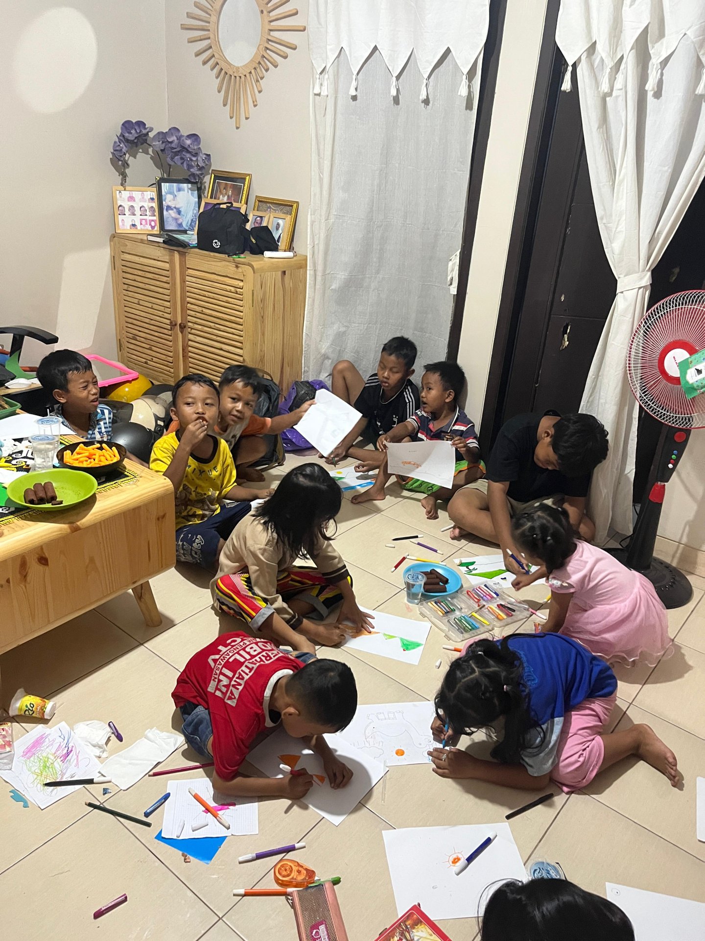 Belajar bersama anak anak