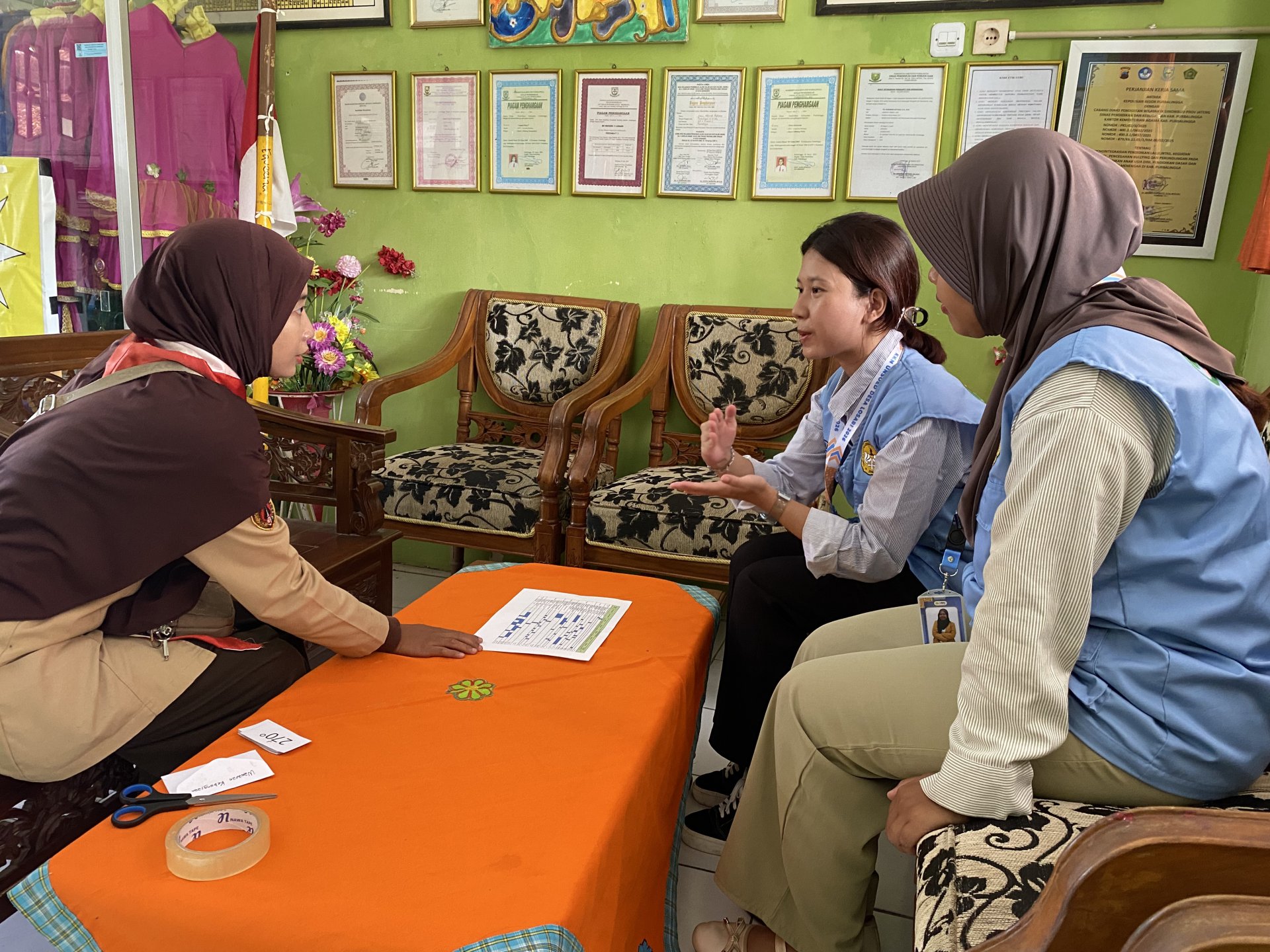 Kunjungan ke SDN 1 Losari